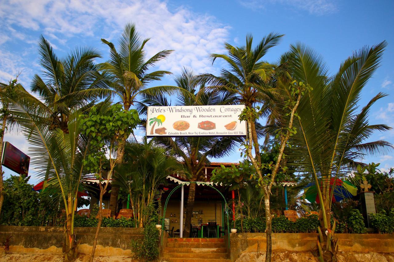 Pele'S Windsong Wood Cottage On The Beach Бенаулим Экстерьер фото